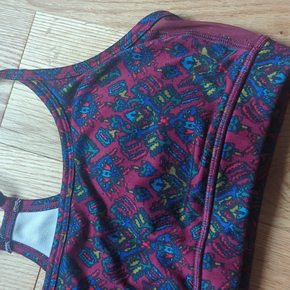 Aerie. Boho Print Padded Sports Bra. Size Small - Picture 4 of 7